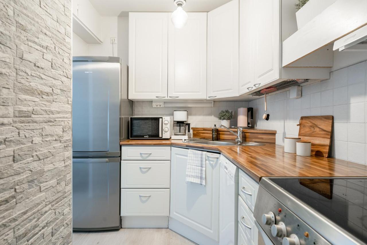 טמפרה "Pieni Verka" - Homelike 1Br Apartment Next To Restaurants מראה חיצוני תמונה